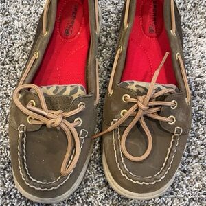 Sperry Women's Brown Leather Loafers with Red Insole